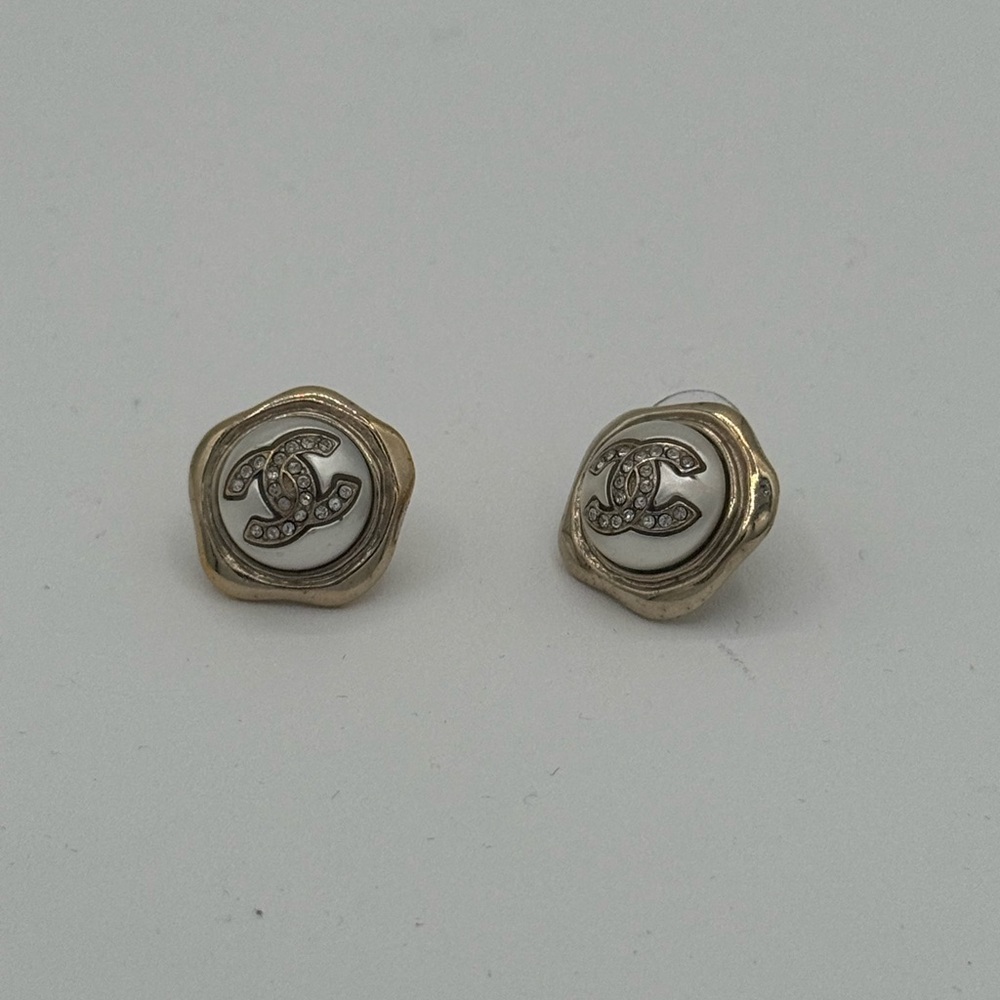 Gold and White Designer Stud Earrings